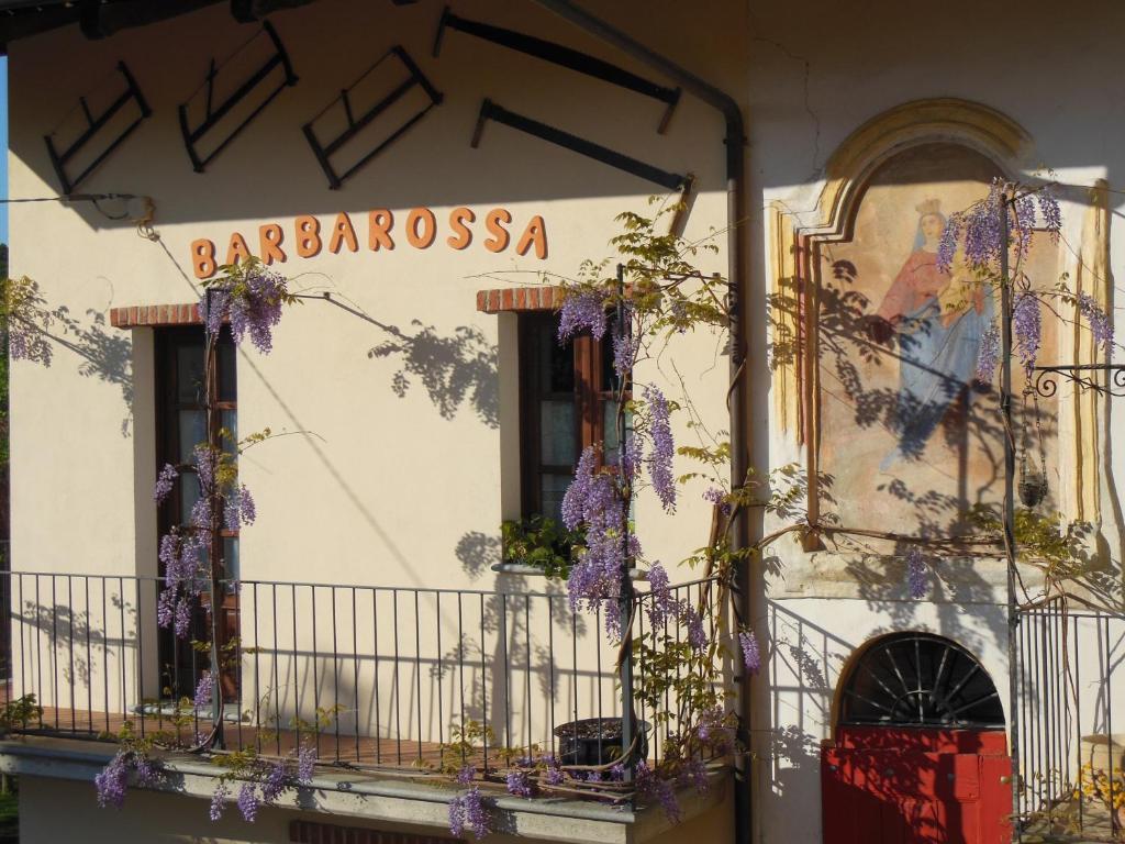 Agriturismo Affittacamere Barbarossa Dogliani Dış mekan fotoğraf