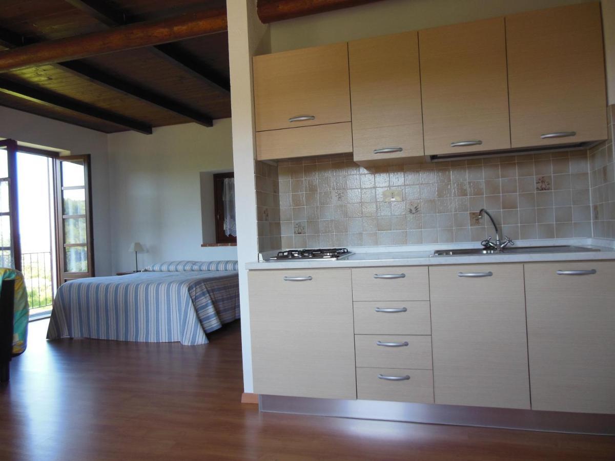 Agriturismo Affittacamere Barbarossa Dogliani Oda fotoğraf